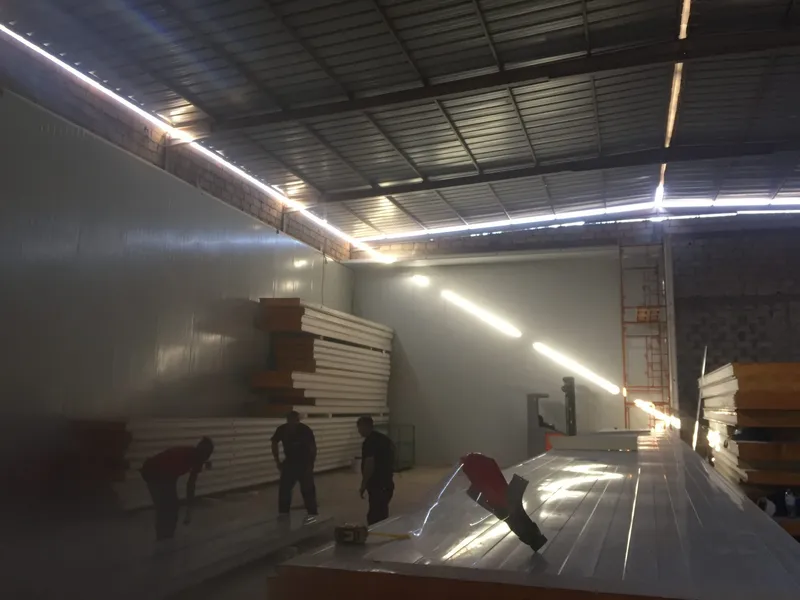 Proyecto Frigo Naji con panel sándwich frigorífico